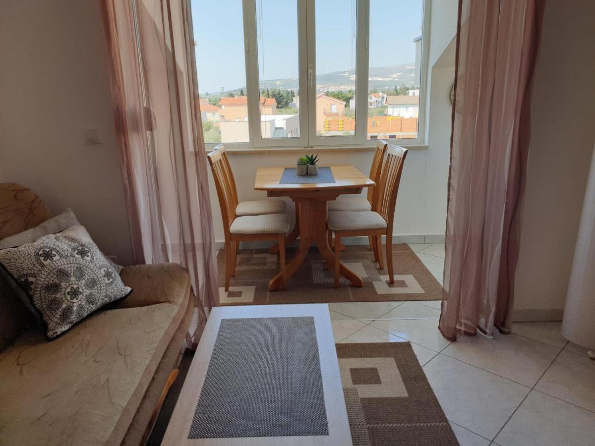 Apartment Eso Kaštela Esterno foto